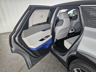 2027 Cadillac OPTIQ Luxury