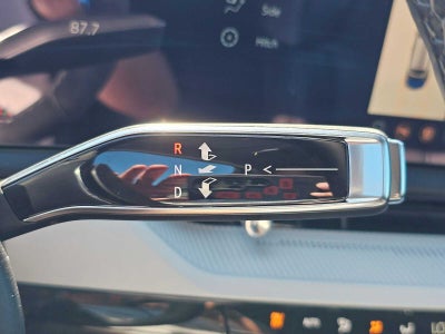2027 Cadillac OPTIQ Luxury