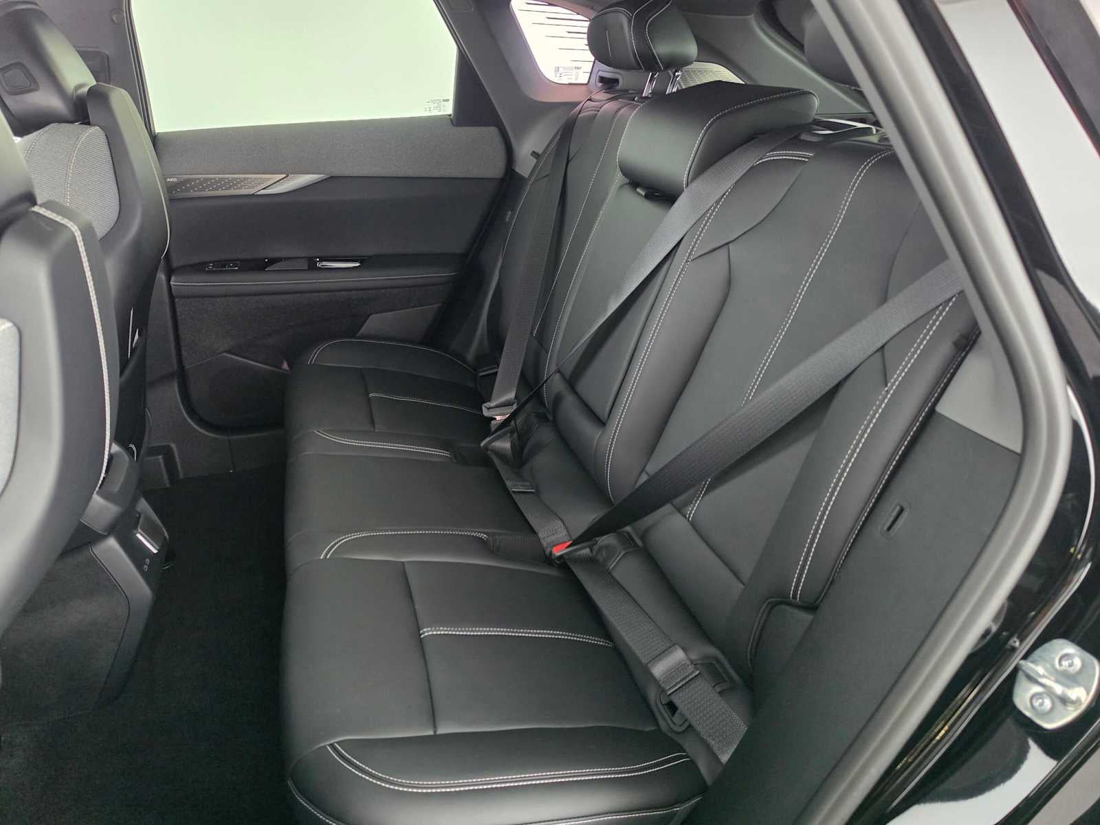 2027 Cadillac OPTIQ Luxury