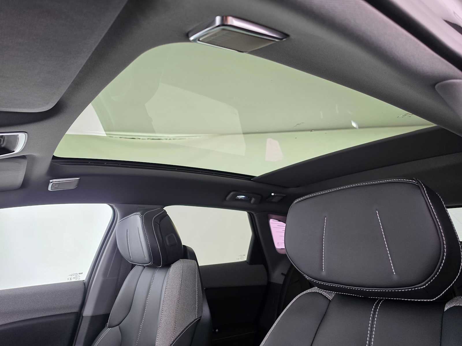 2027 Cadillac OPTIQ Luxury