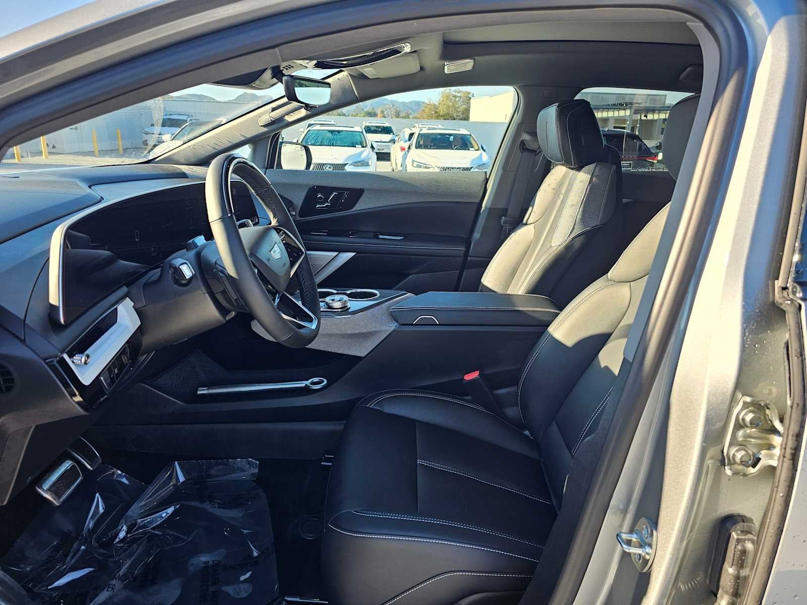 2026 Cadillac OPTIQ Luxury