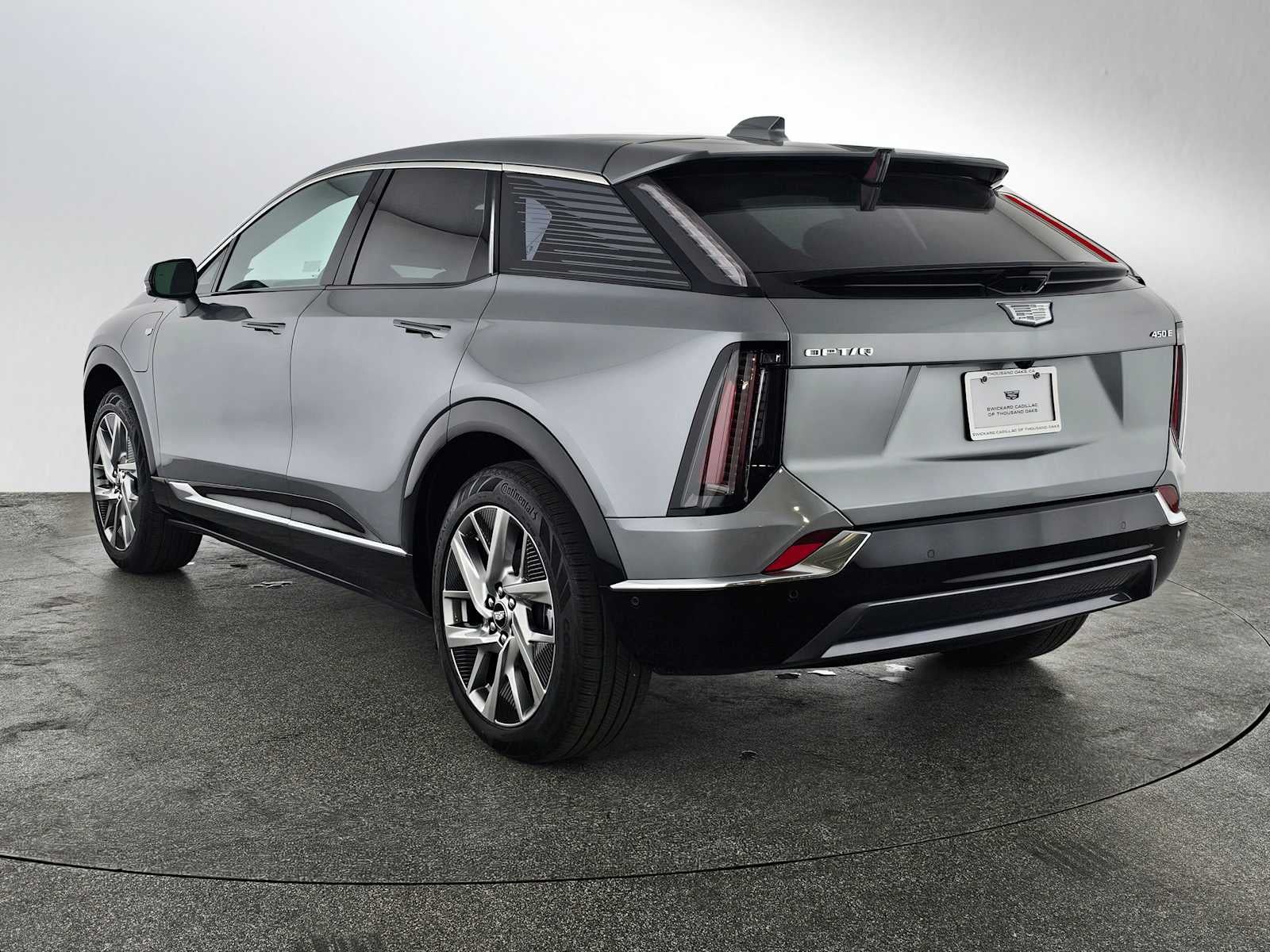 2026 Cadillac OPTIQ Luxury