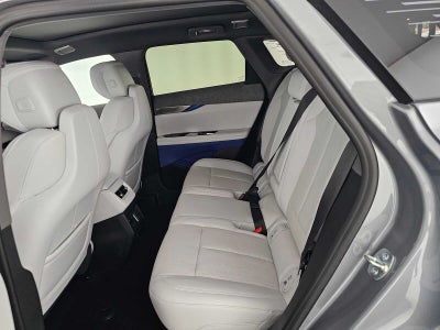 2027 Cadillac OPTIQ Premium Luxury