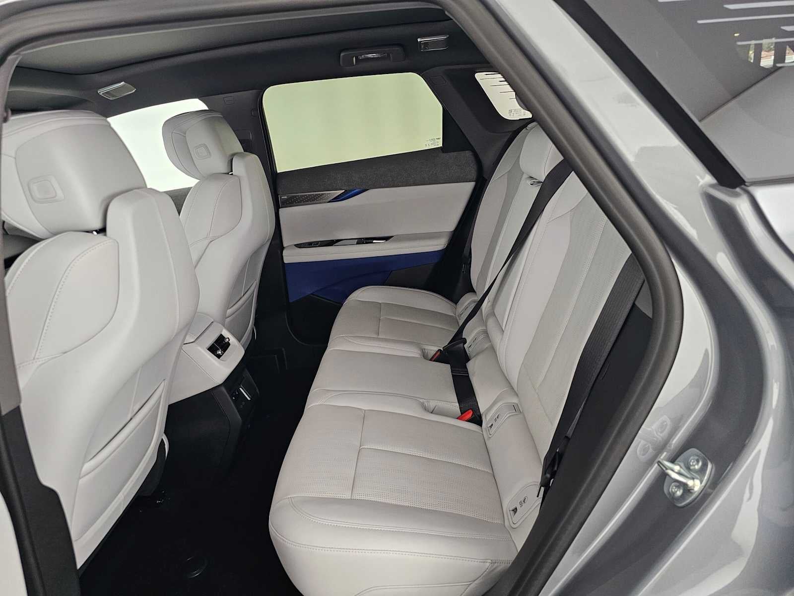 2027 Cadillac OPTIQ Premium Luxury