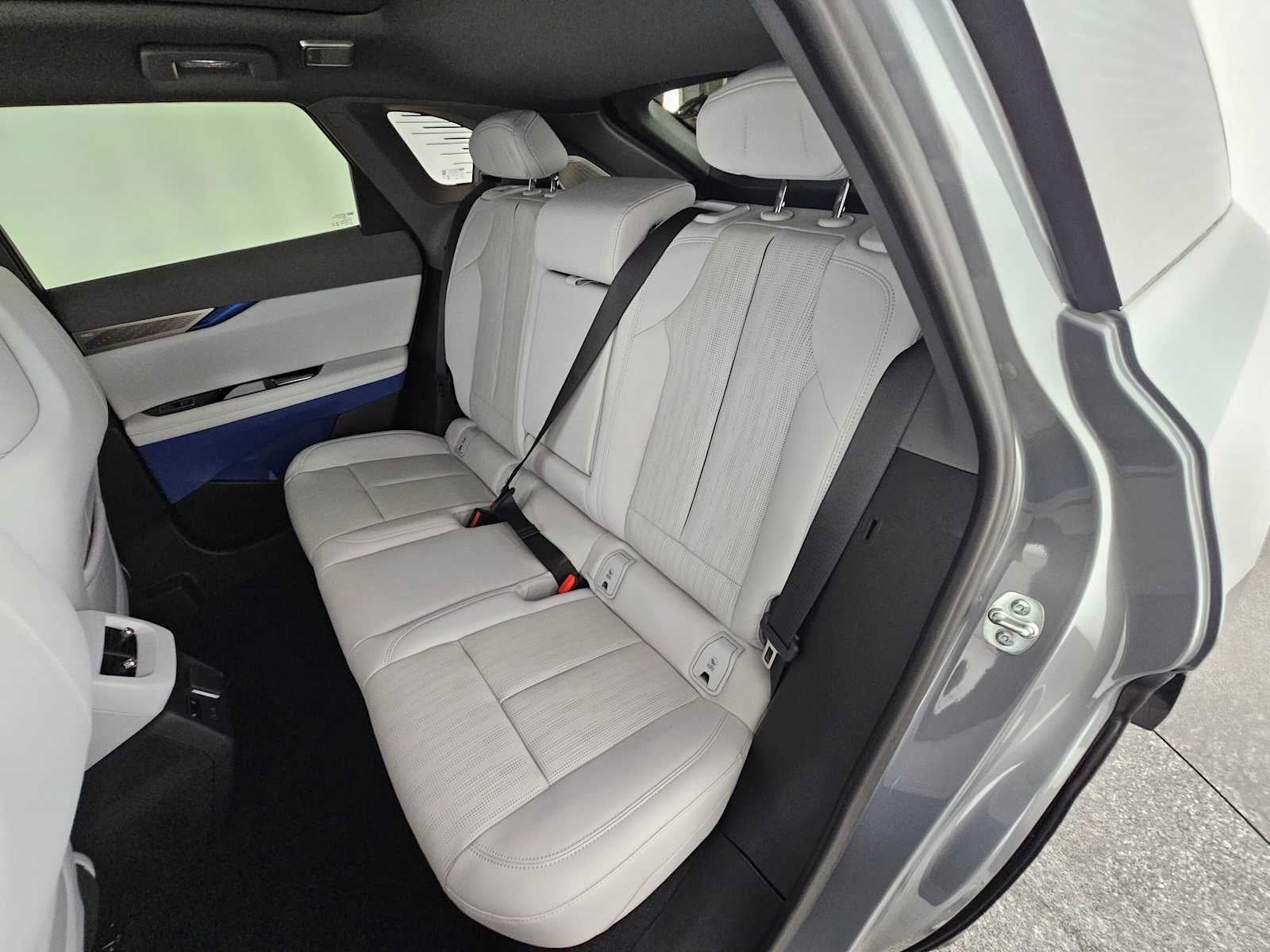 2027 Cadillac OPTIQ Premium Luxury