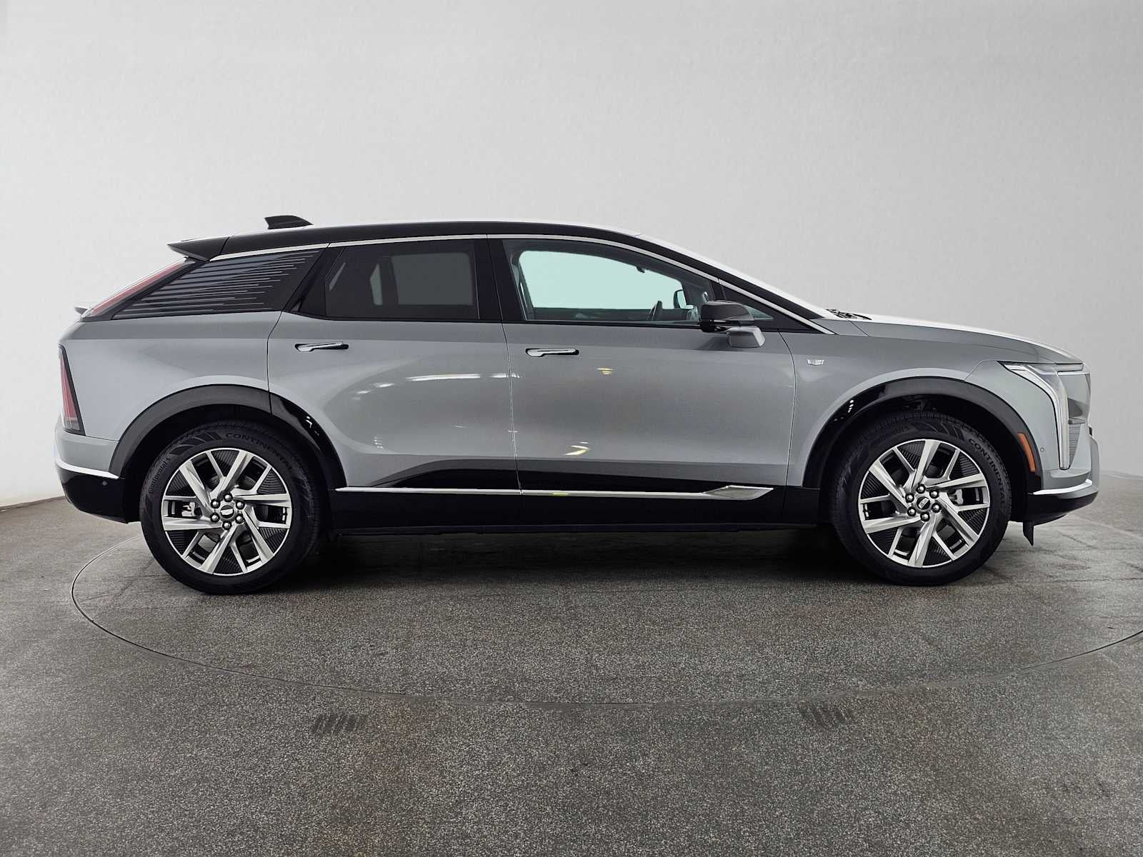 2027 Cadillac OPTIQ Premium Luxury