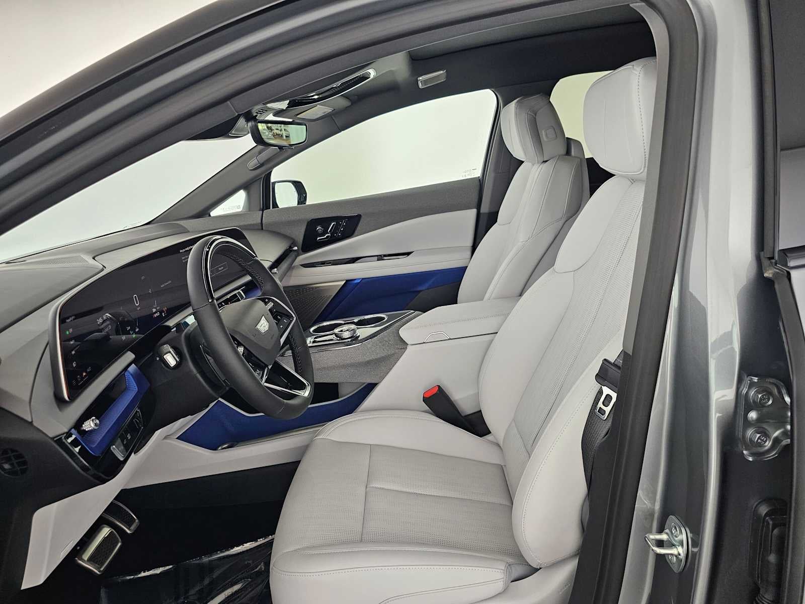 2027 Cadillac OPTIQ Premium Luxury