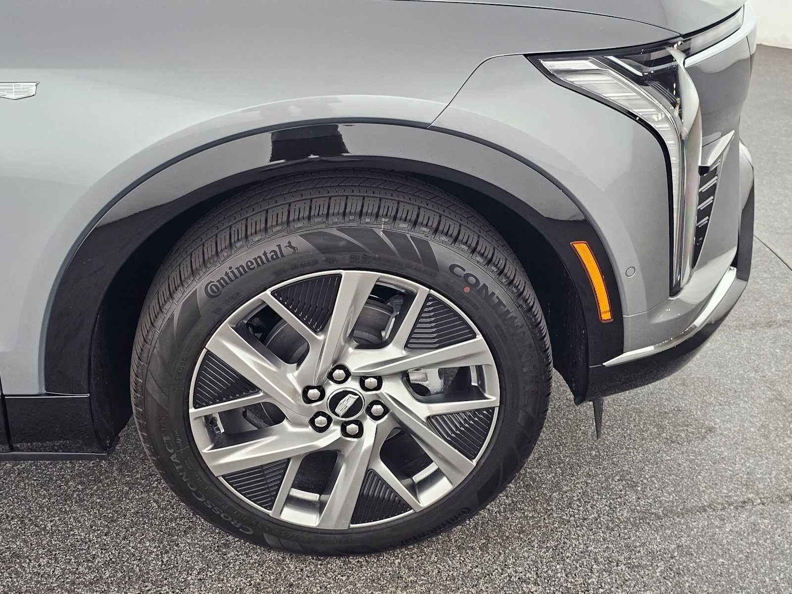 2027 Cadillac OPTIQ Premium Luxury