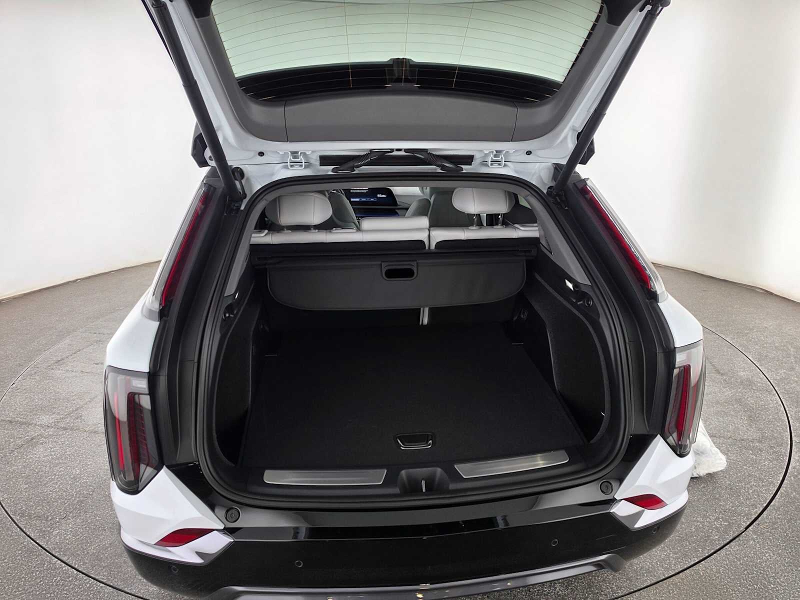 2027 Cadillac OPTIQ Premium Sport
