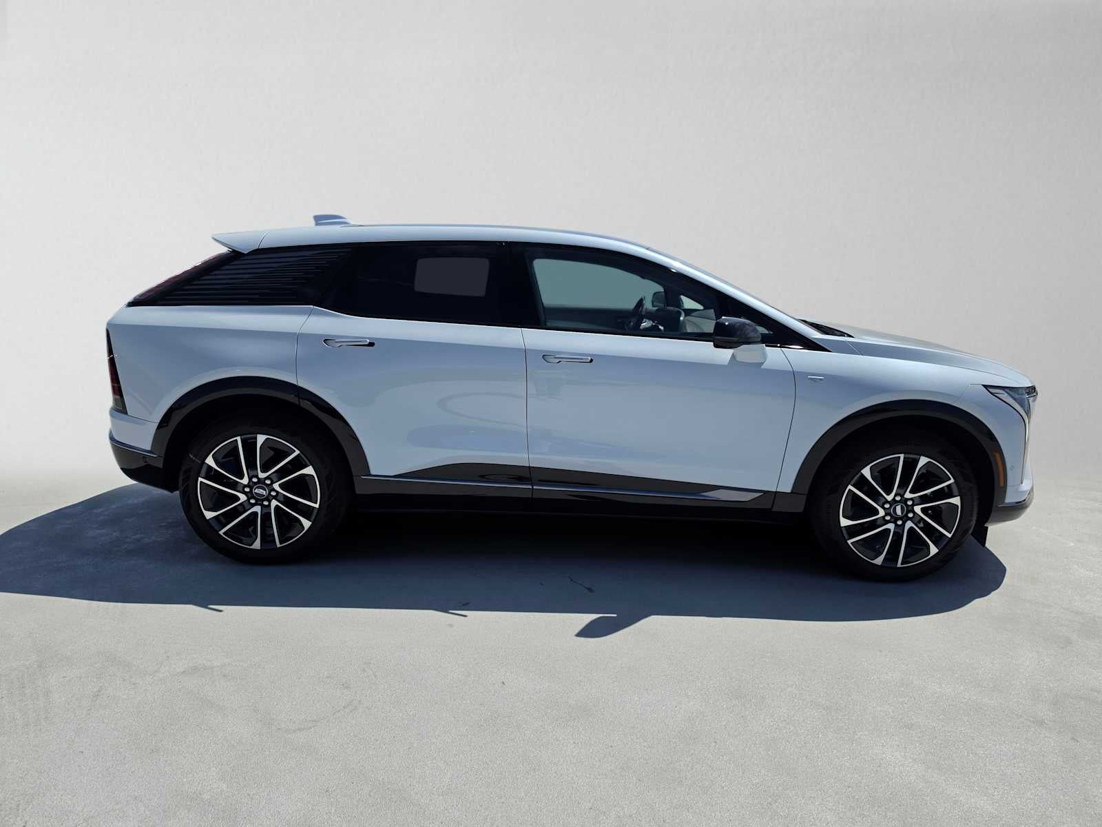 2027 Cadillac OPTIQ Premium Sport