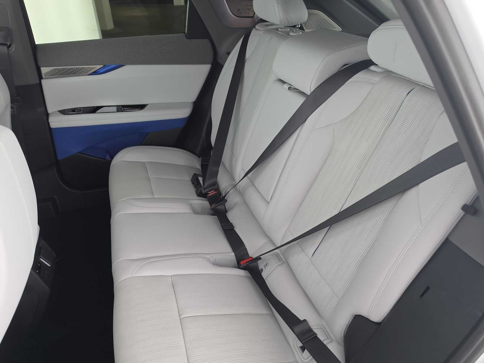 2027 Cadillac OPTIQ Premium Sport