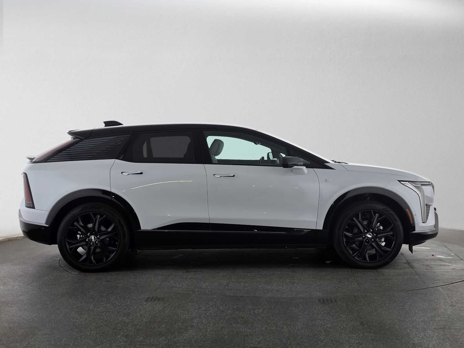 2027 Cadillac OPTIQ Premium Sport