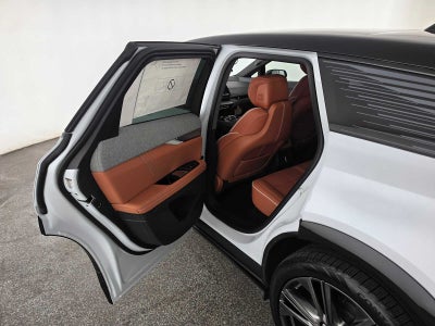 2027 Cadillac OPTIQ Premium Sport