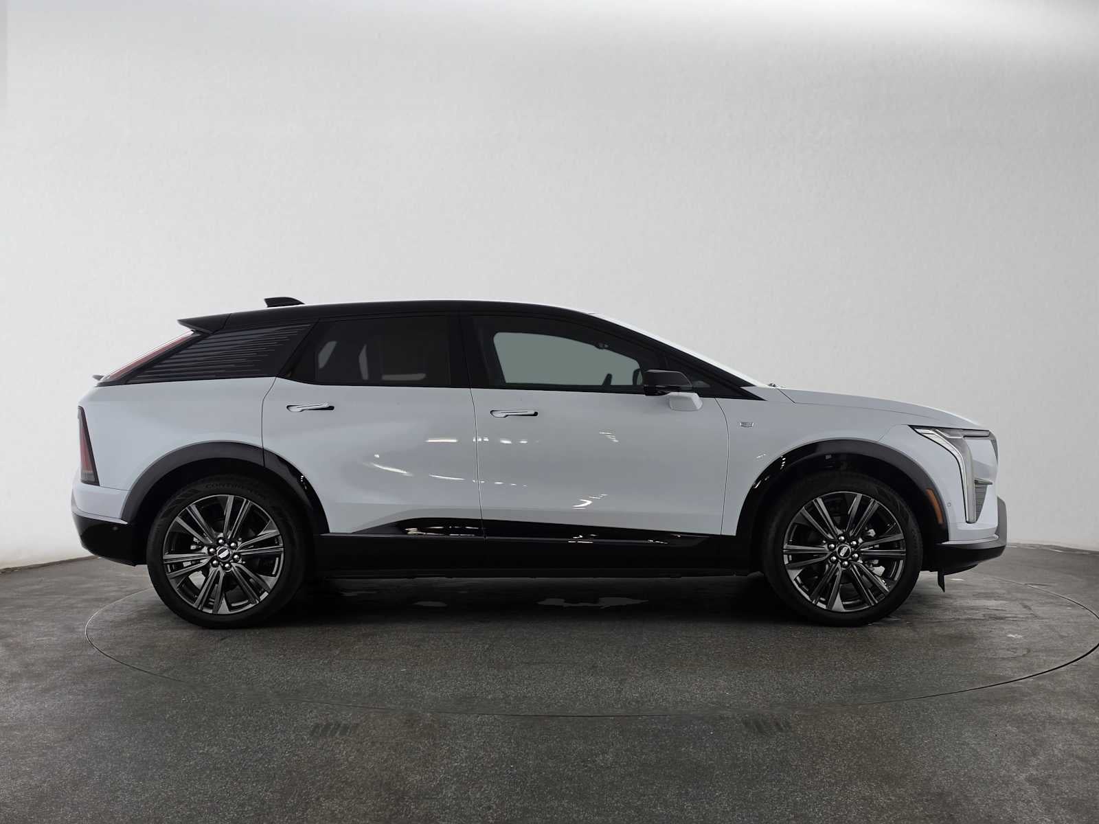 2027 Cadillac OPTIQ Premium Sport