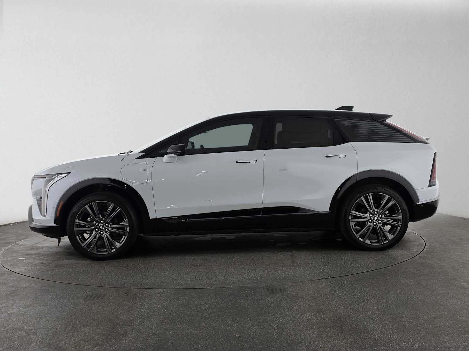 2027 Cadillac OPTIQ Premium Sport