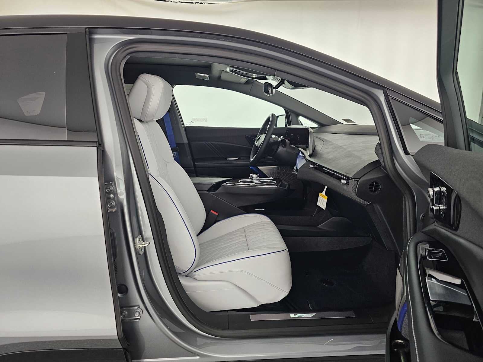 2027 Cadillac OPTIQ OPTIQ-V