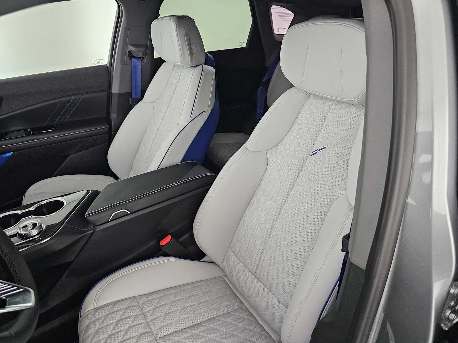 2027 Cadillac OPTIQ OPTIQ-V