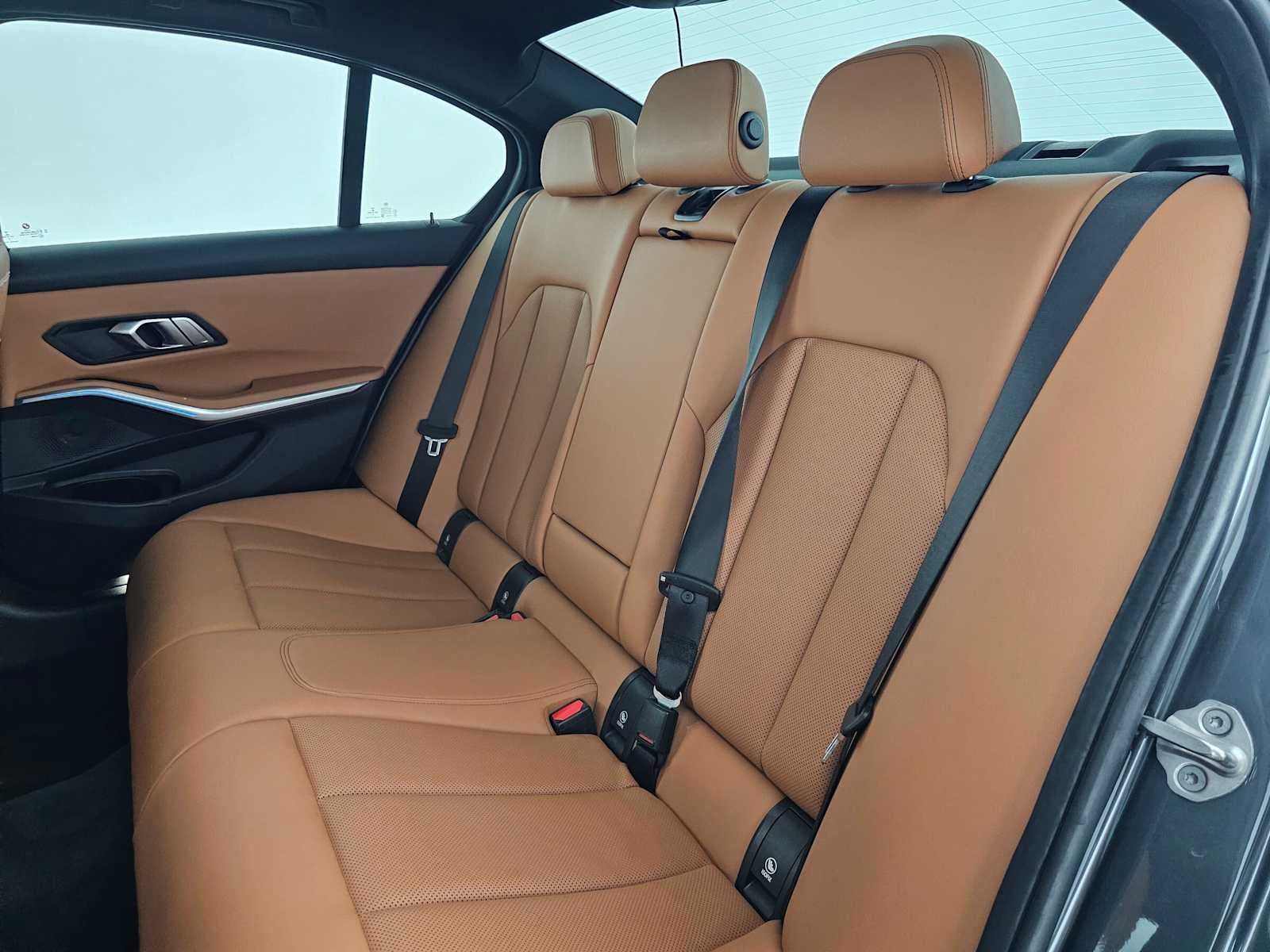2022 BMW 3 Series 330e xDrive