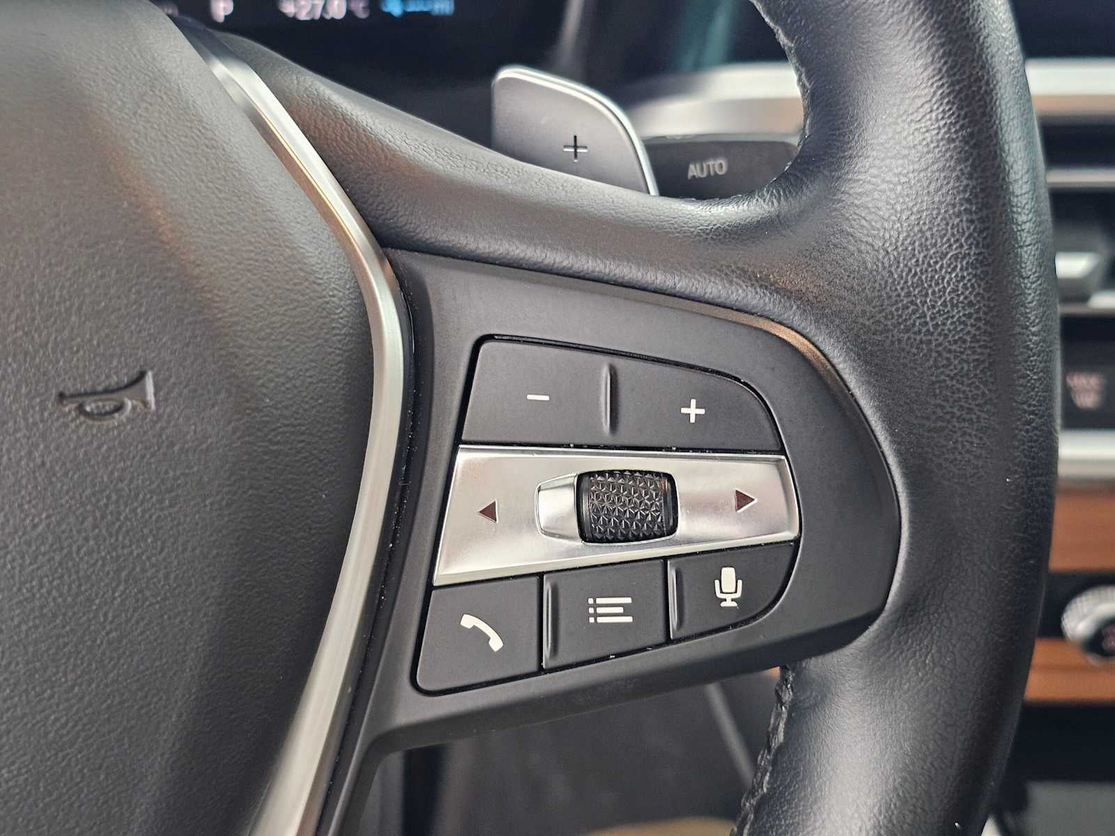 2022 BMW 3 Series 330e xDrive