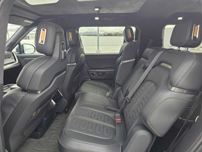 2023 RIVIAN R1S Adventure