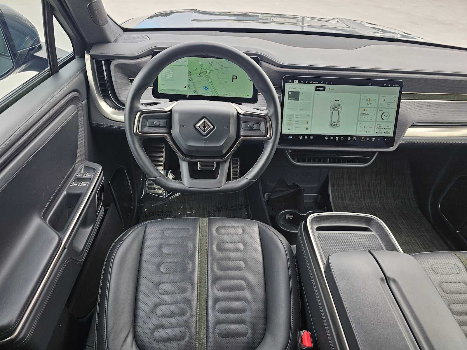 2023 RIVIAN R1S Adventure