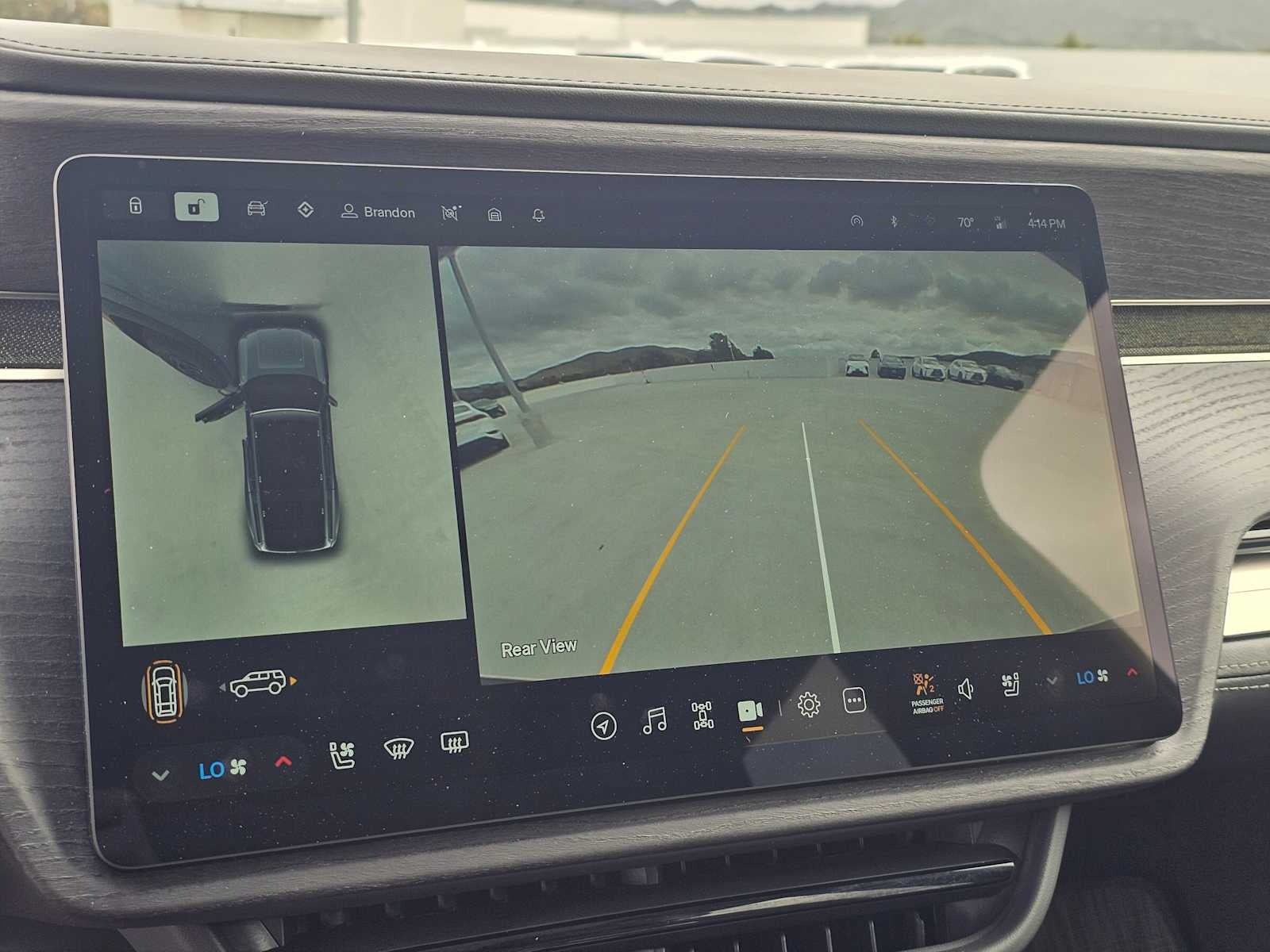 2023 RIVIAN R1S Adventure