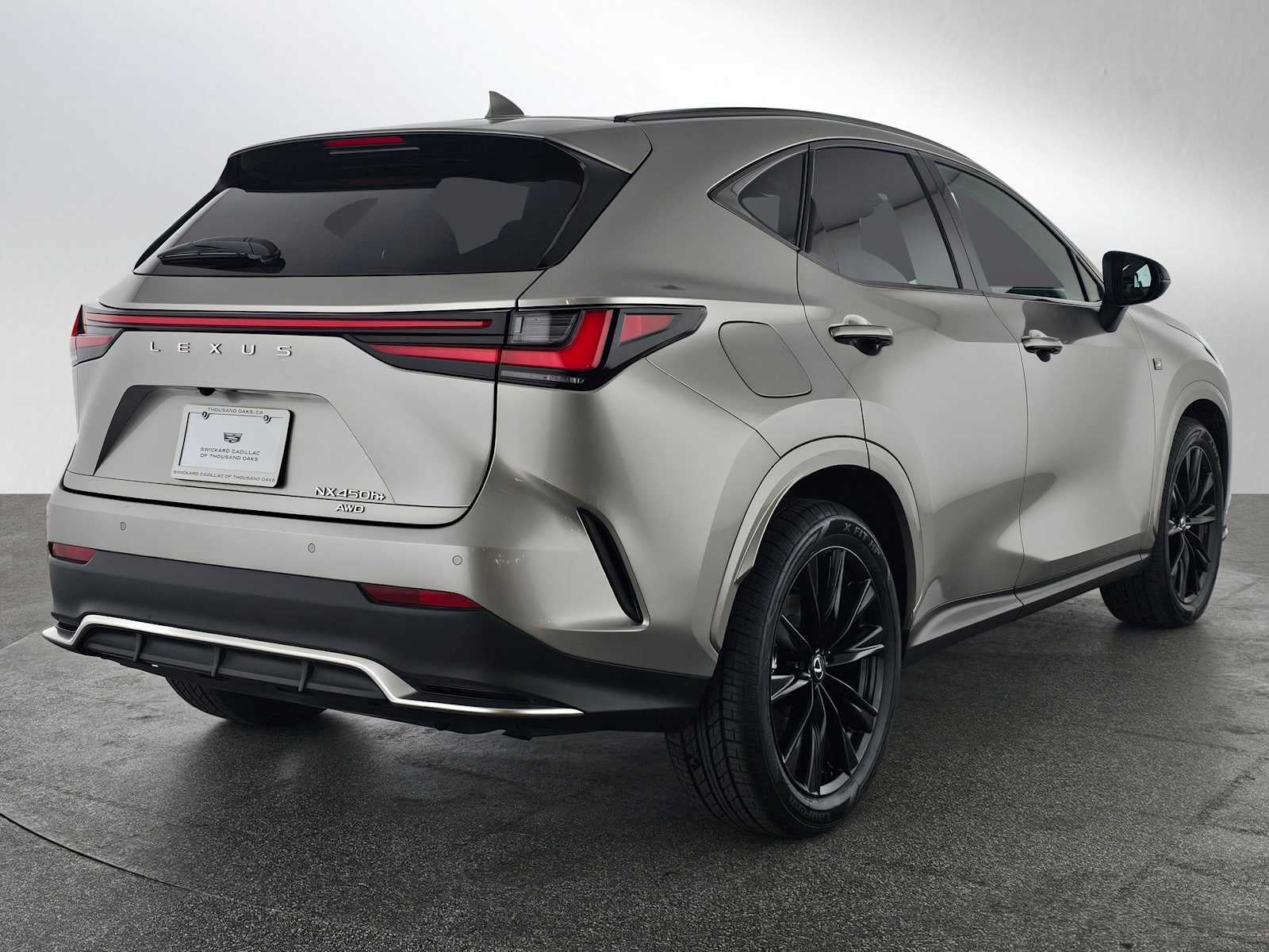 2024 Lexus NX NX 450h+ F SPORT Handling
