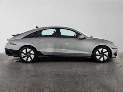 2024 Hyundai IONIQ 6 SE