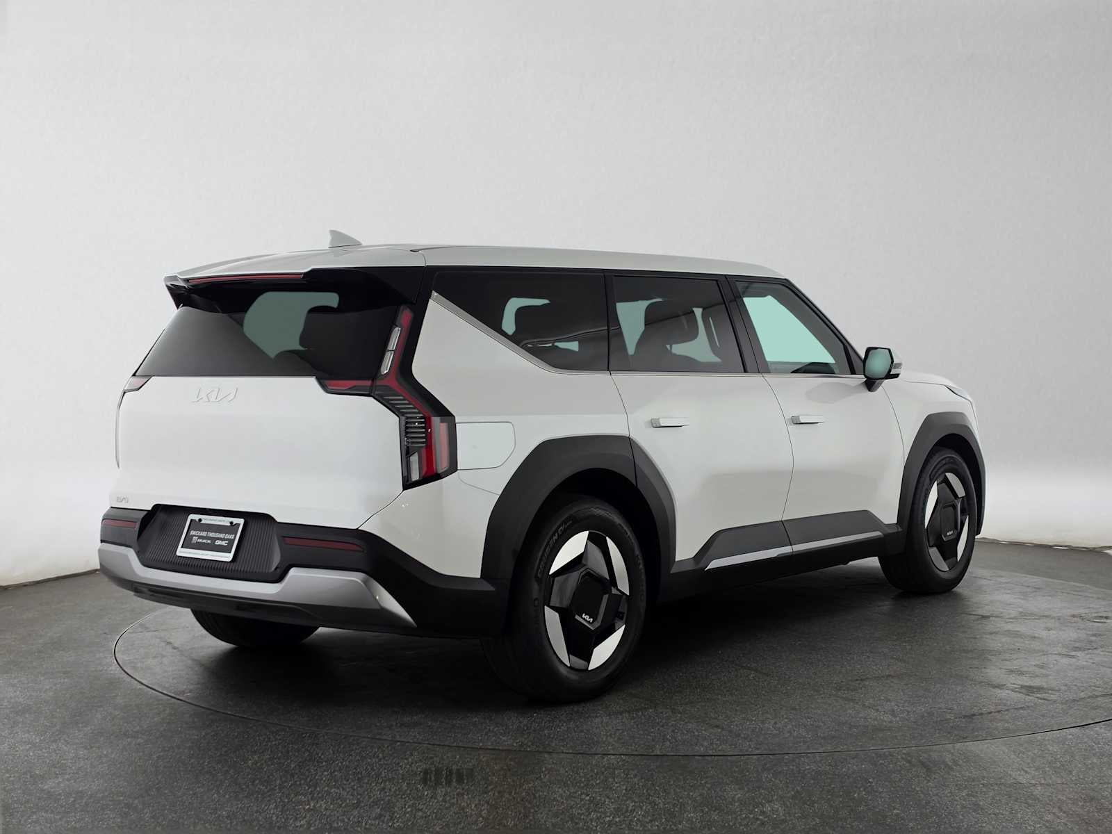 2024 Kia EV9 Light Long Range