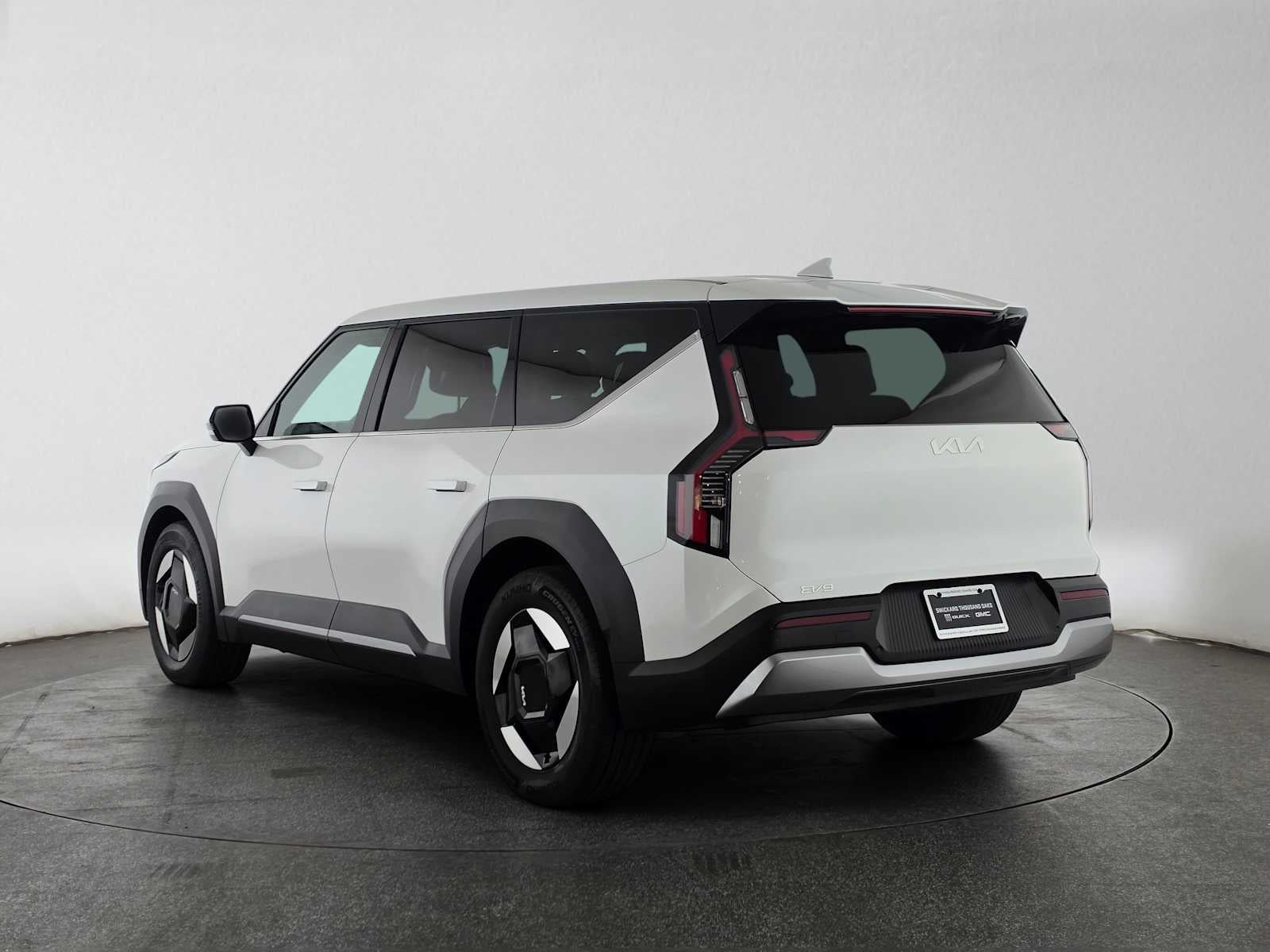 2024 Kia EV9 Light Long Range