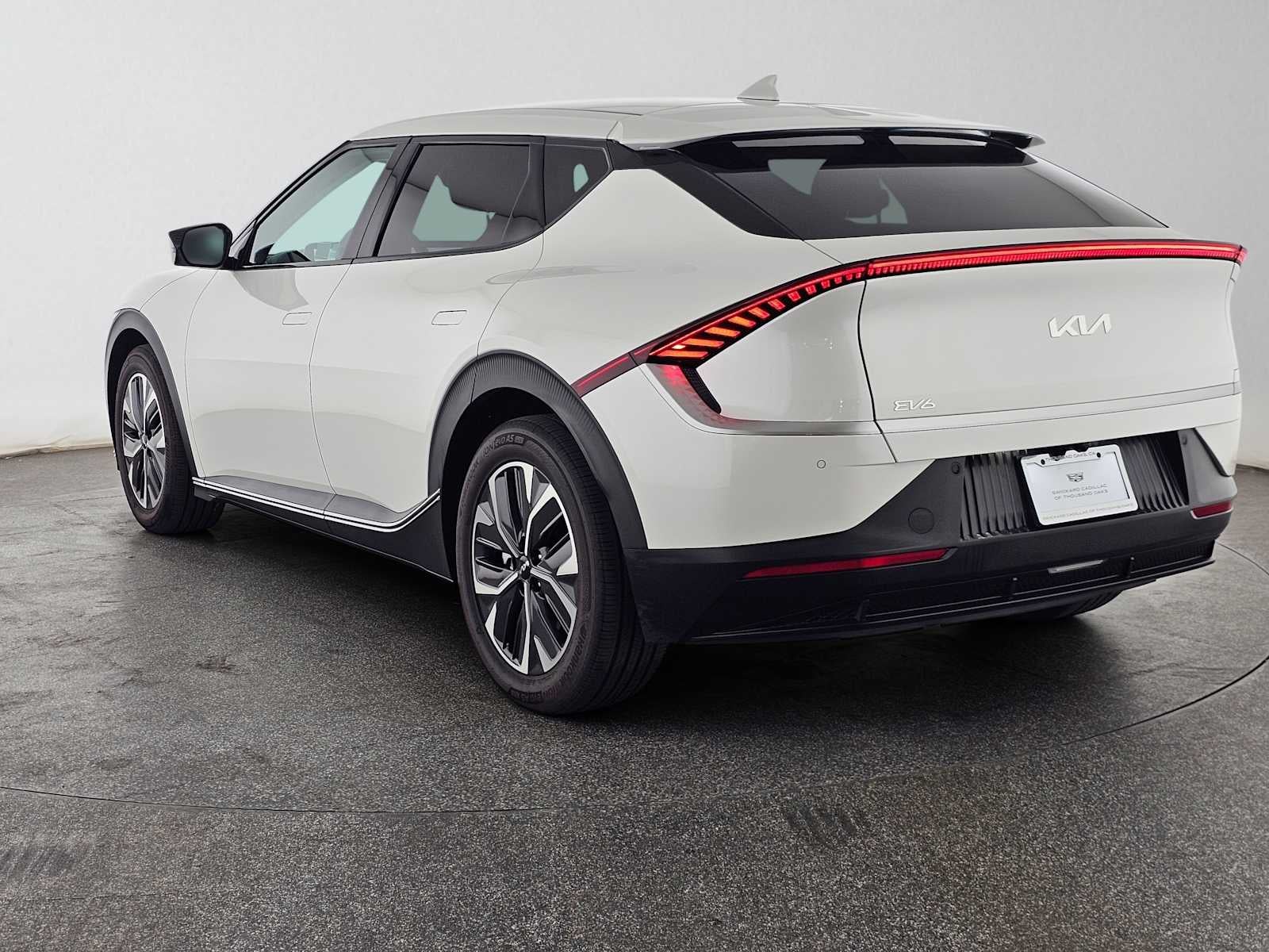 2024 Kia EV6 Light