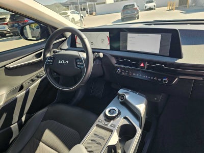 2024 Kia EV6 Light