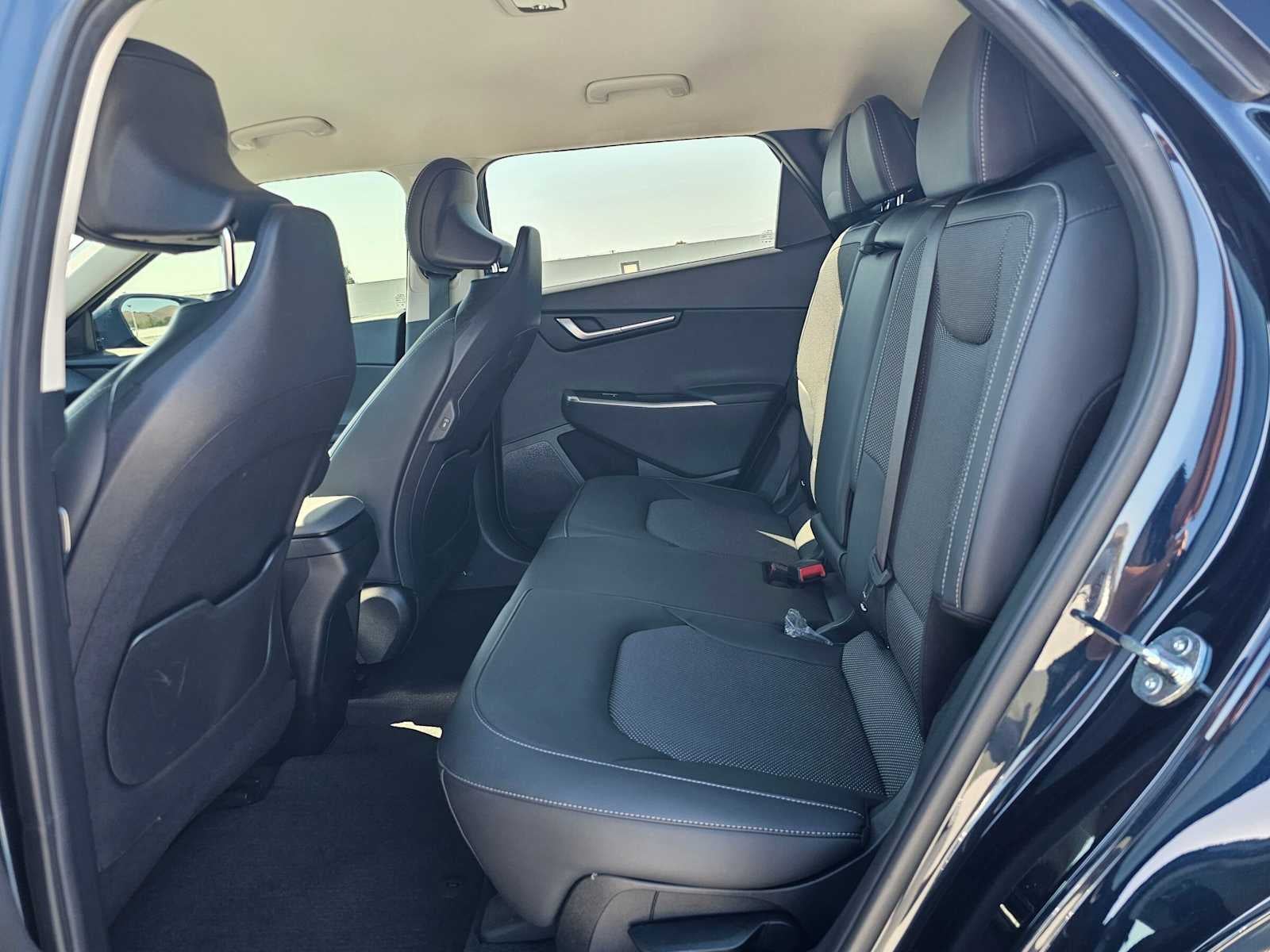 2024 Kia EV6 Light