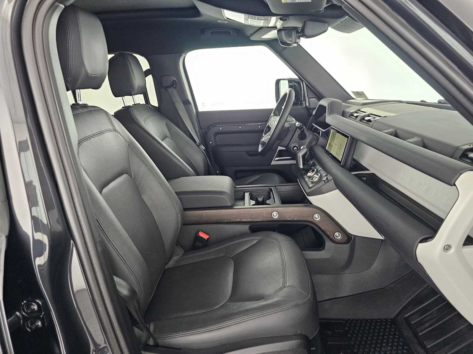 2024 Land Rover Defender S