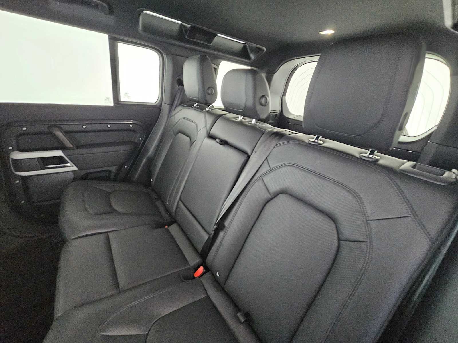 2024 Land Rover Defender S