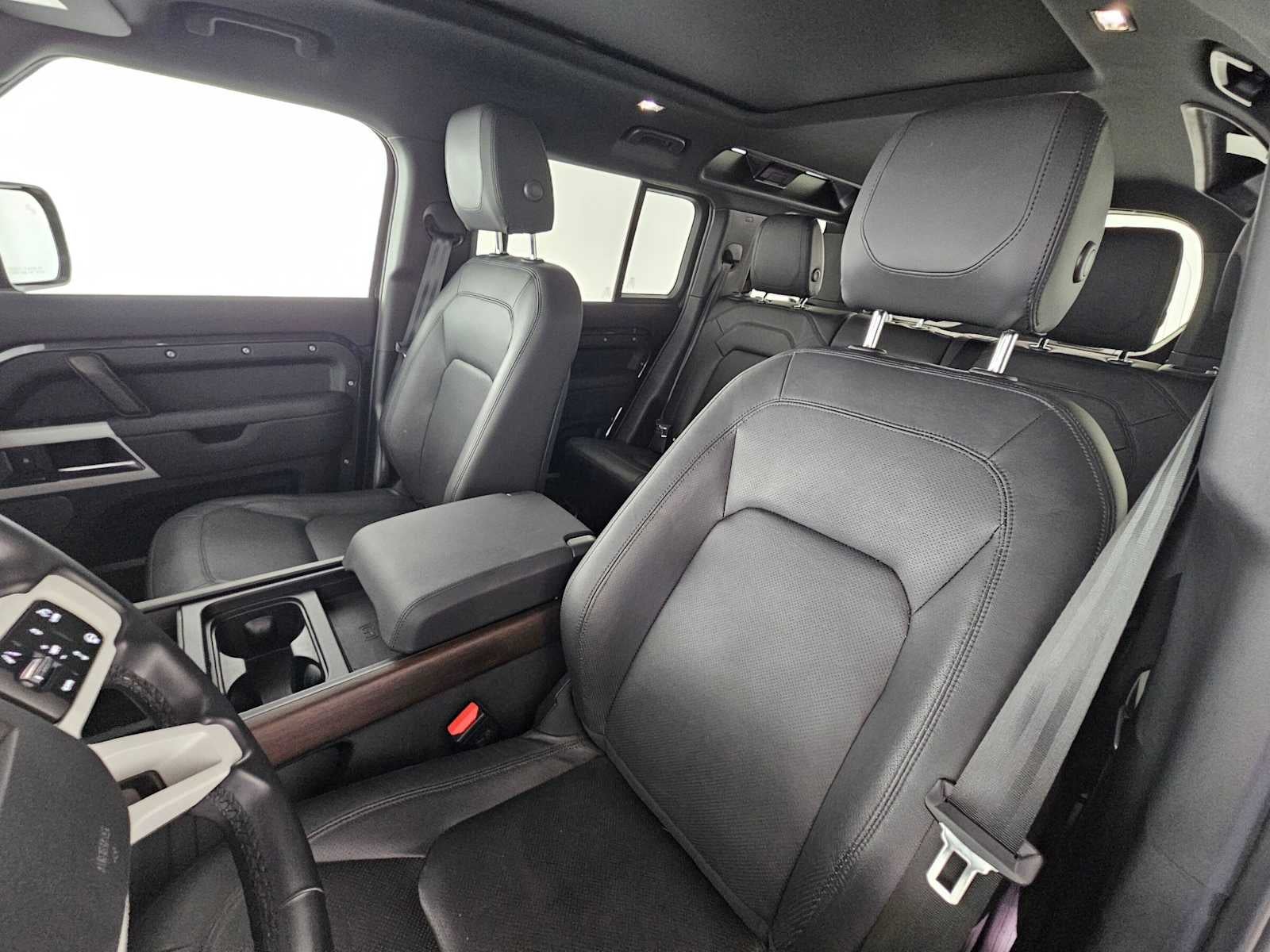 2024 Land Rover Defender S