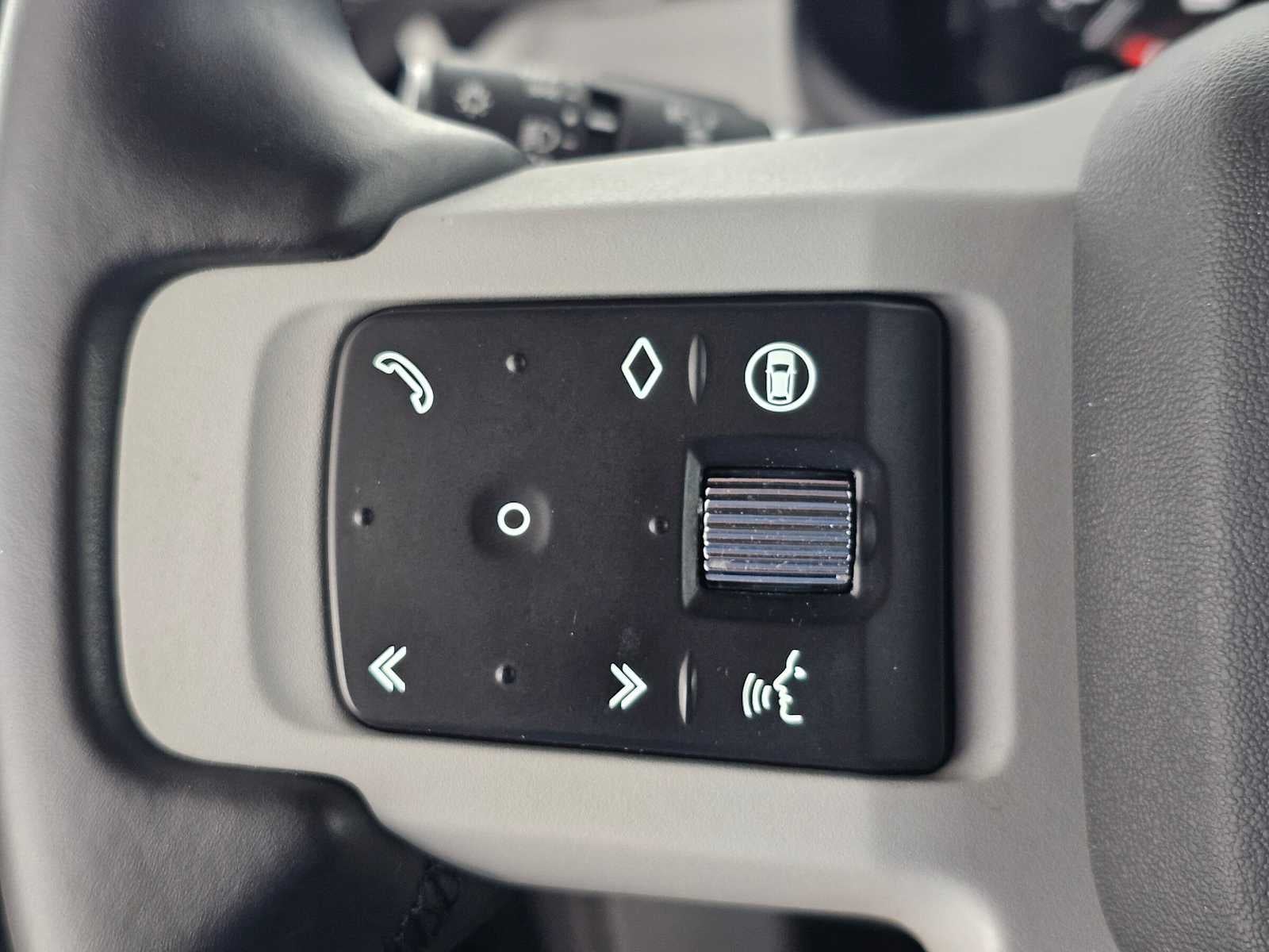 2024 Land Rover Defender S
