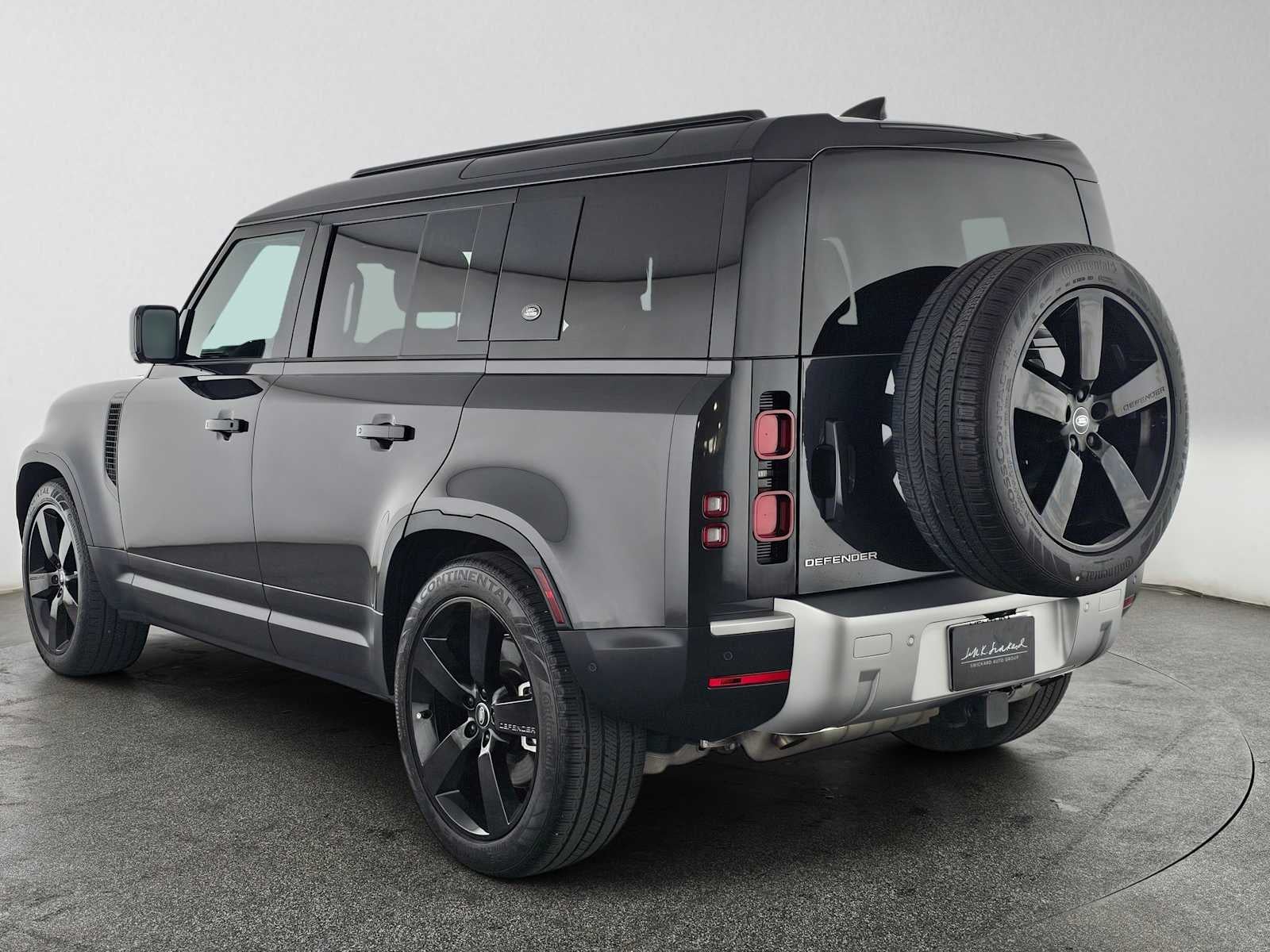 2024 Land Rover Defender S