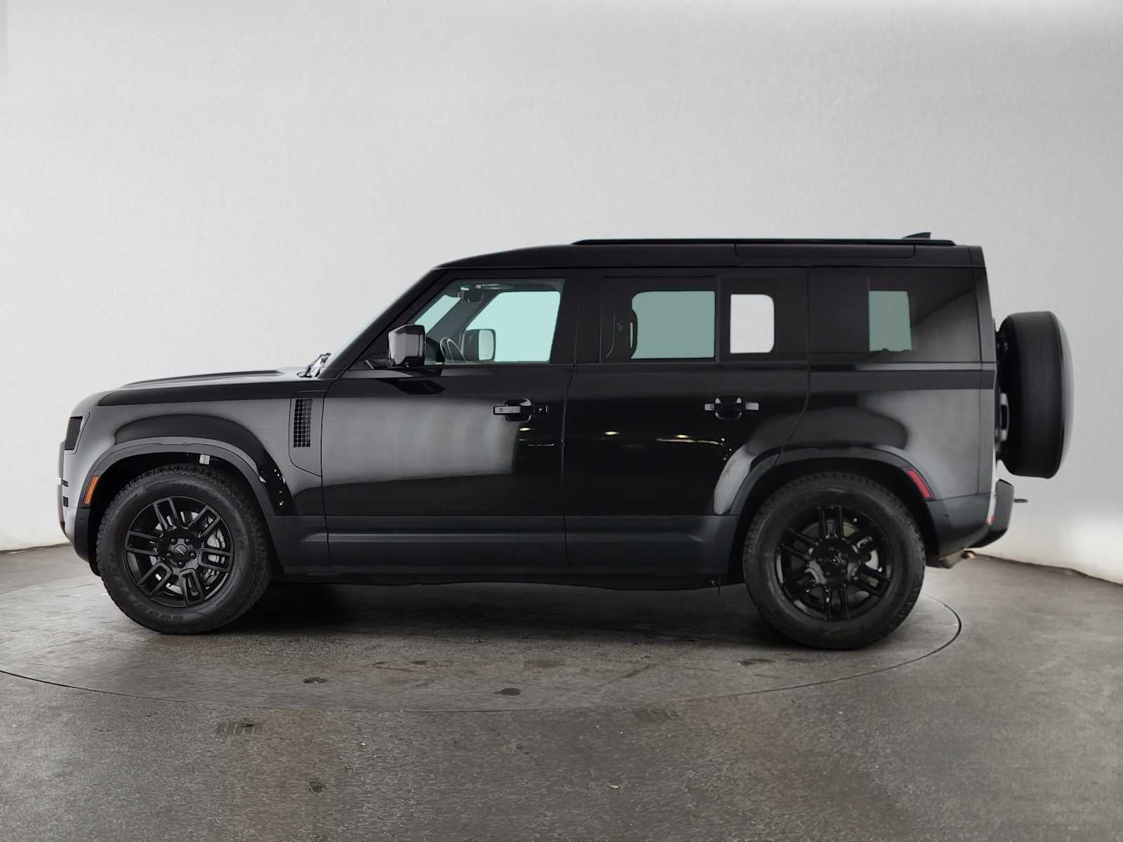 2026 Land Rover Defender S