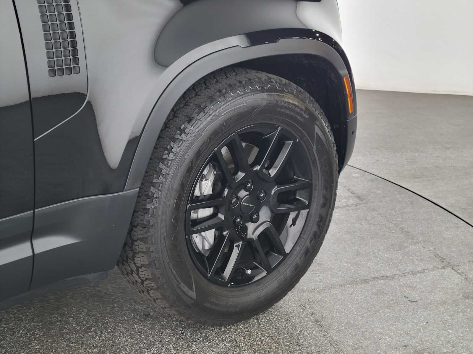 2026 Land Rover Defender S