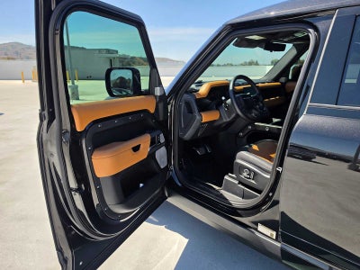 2024 Land Rover Defender X