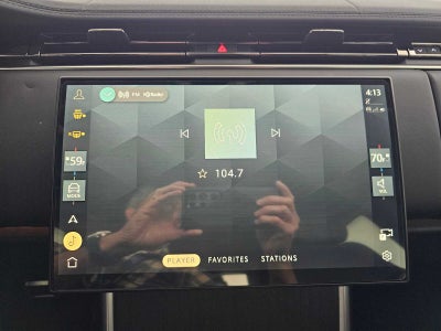 2025 Land Rover Range Rover SE