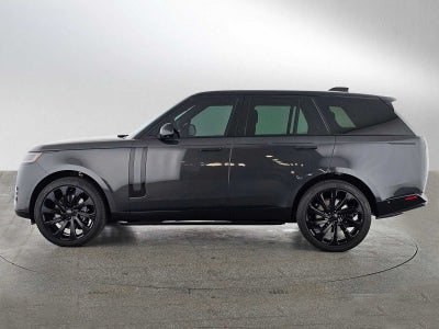 2025 Land Rover Range Rover SE