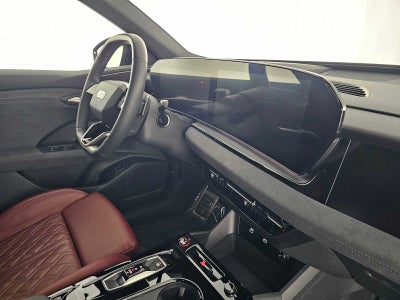 2025 Audi SQ6 e-tron Prestige