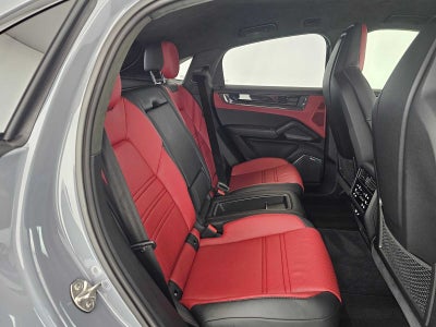 2024 Porsche Cayenne Turbo GT