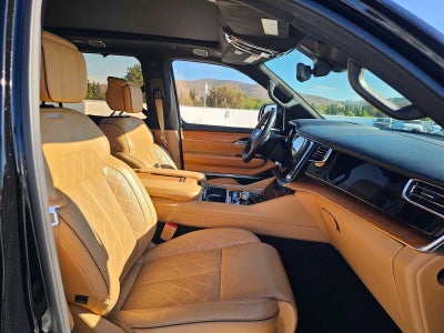 2022 Jeep Grand Wagoneer Series III