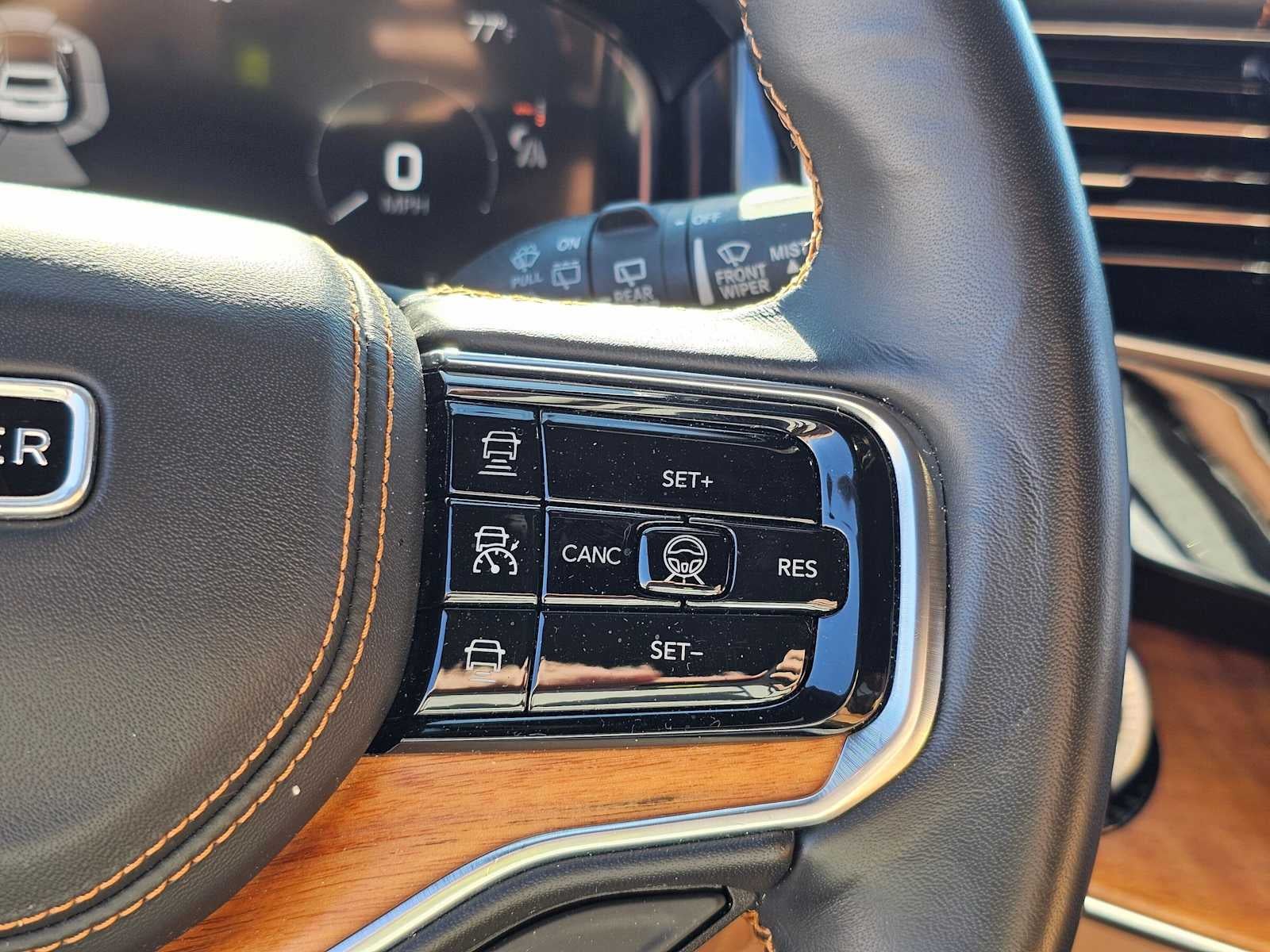2022 Jeep Grand Wagoneer Series III