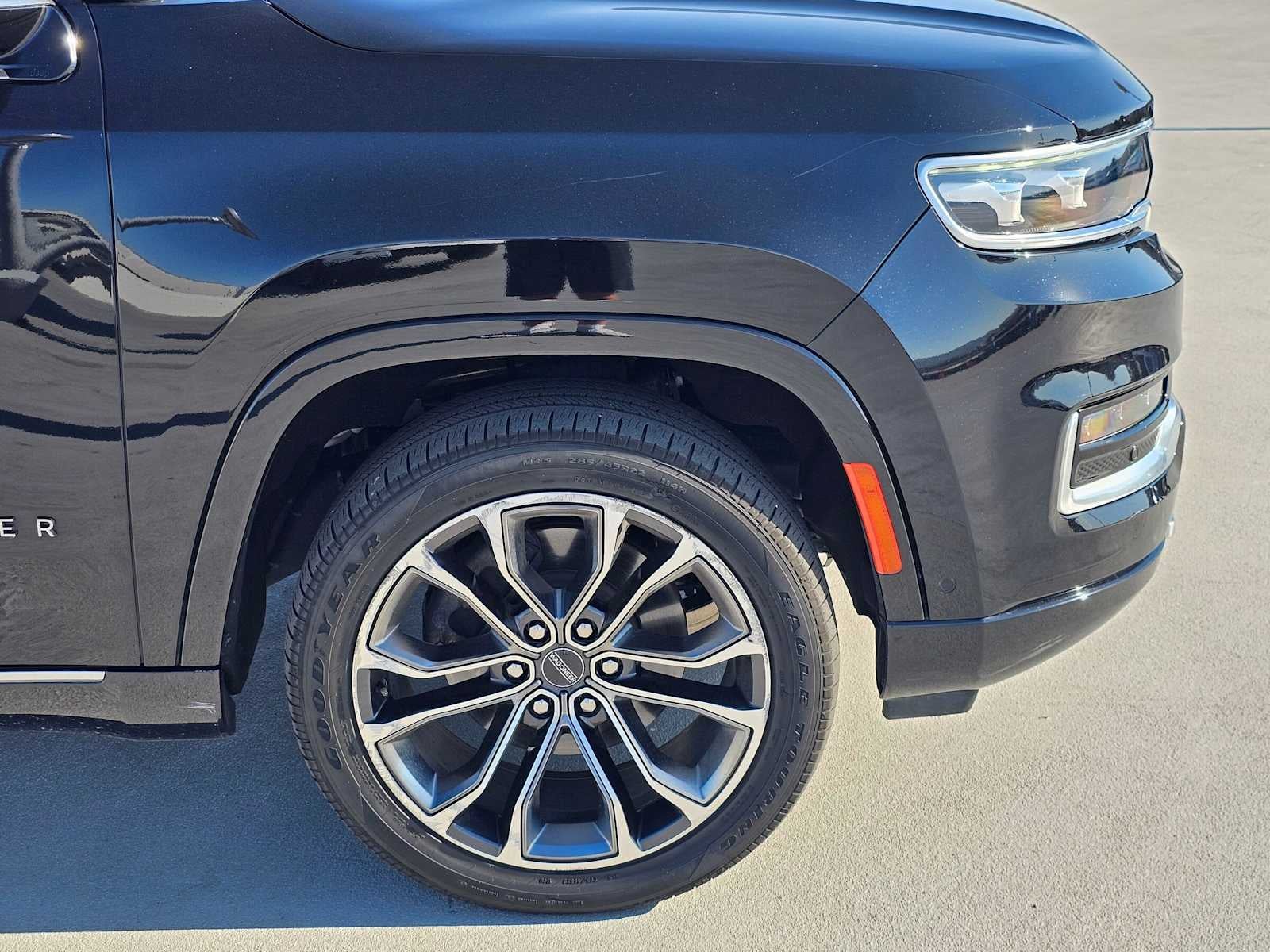 2022 Jeep Grand Wagoneer Series III