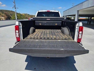 2022 Ford Super Duty F-350 SRW Pickup LARIAT