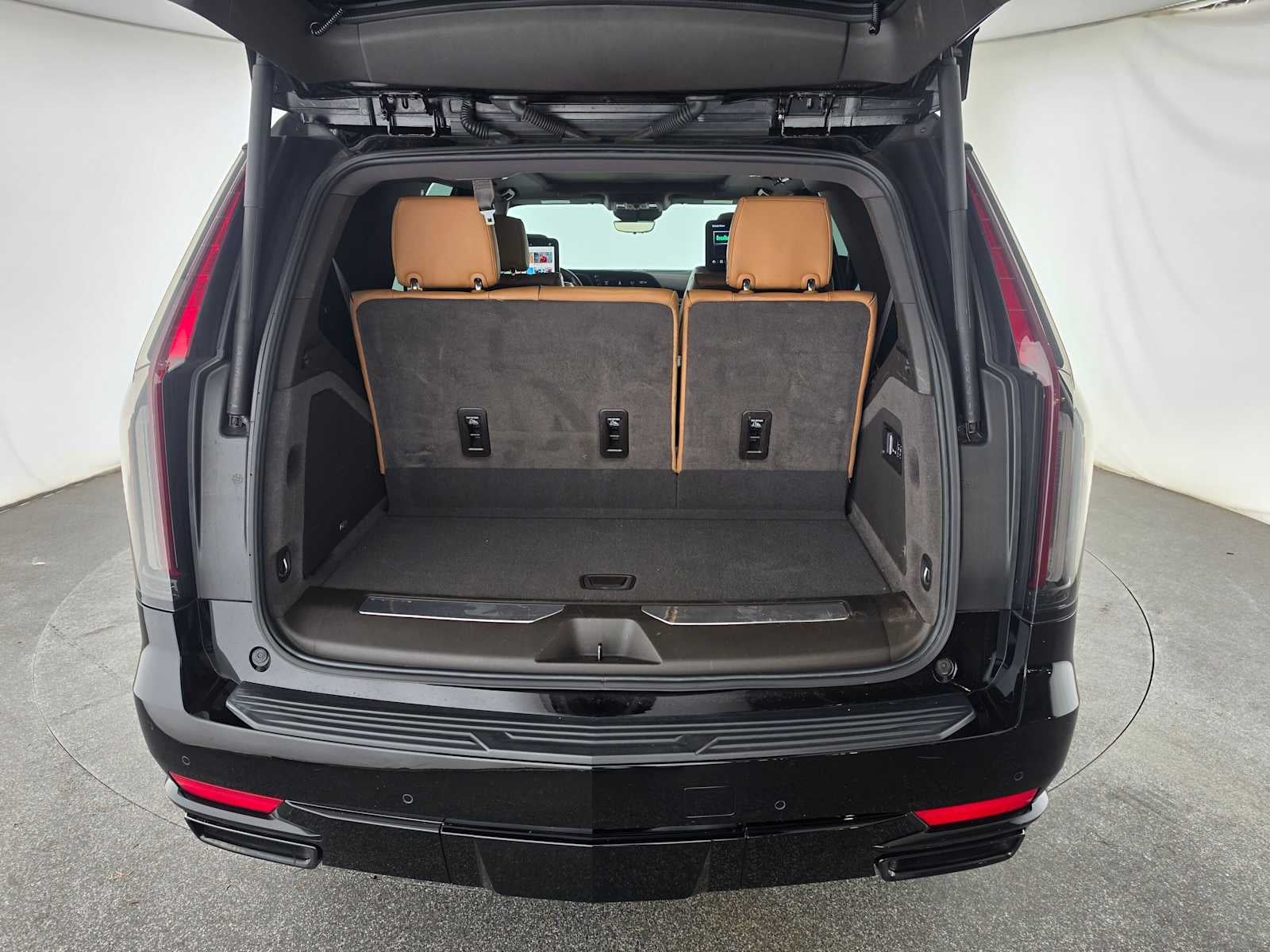 2023 Cadillac Escalade 4WD Sport